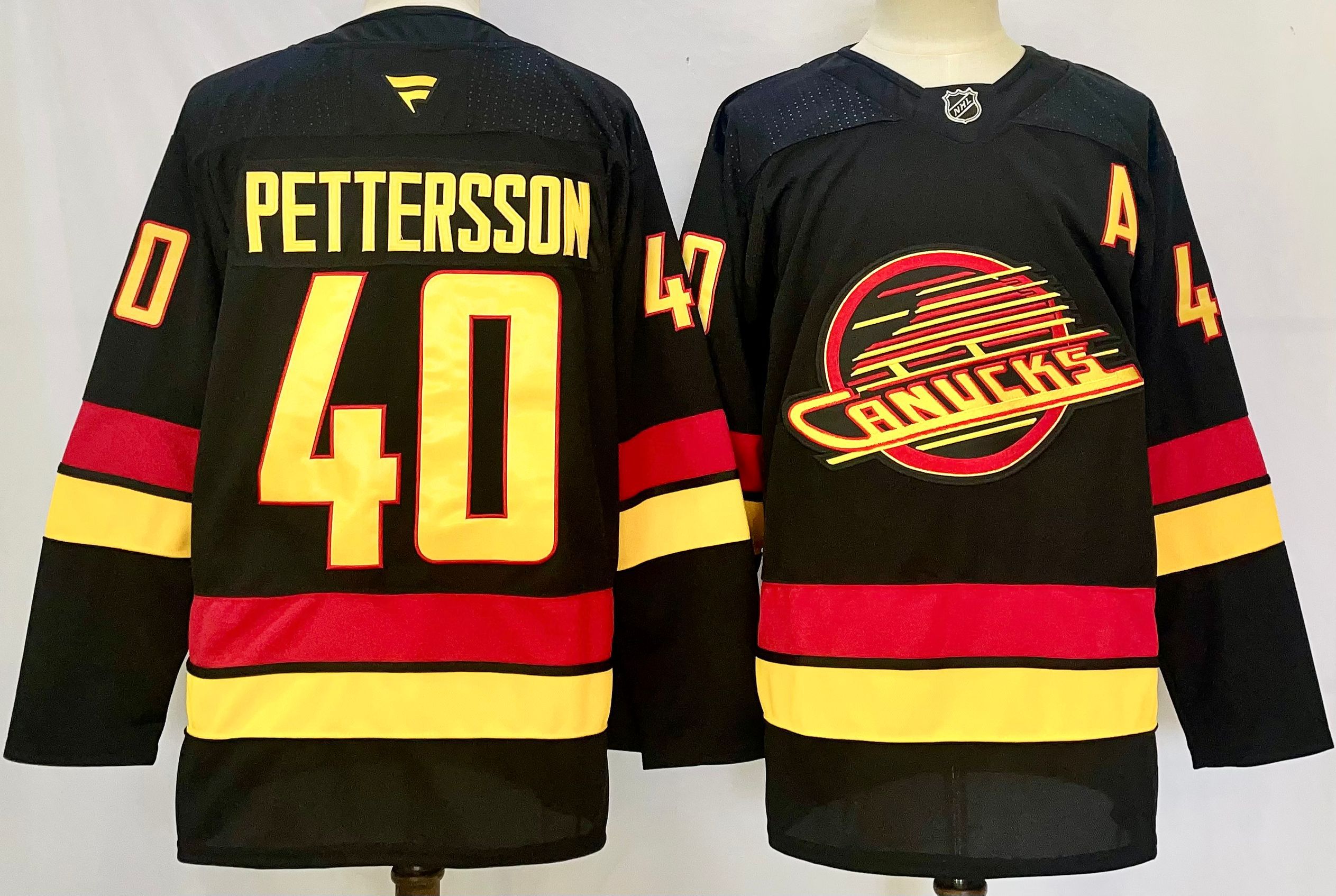 Men Vancouver Canucks #40 Pettersson Black 2025 Home Premier Player NHL Jersey->minnesota wild->NHL Jersey